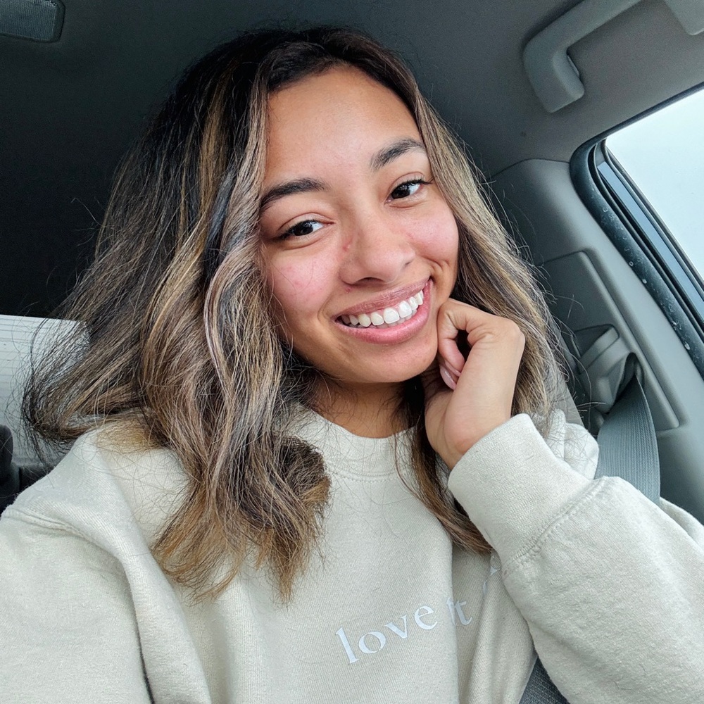 Meet your Posher, Nicole